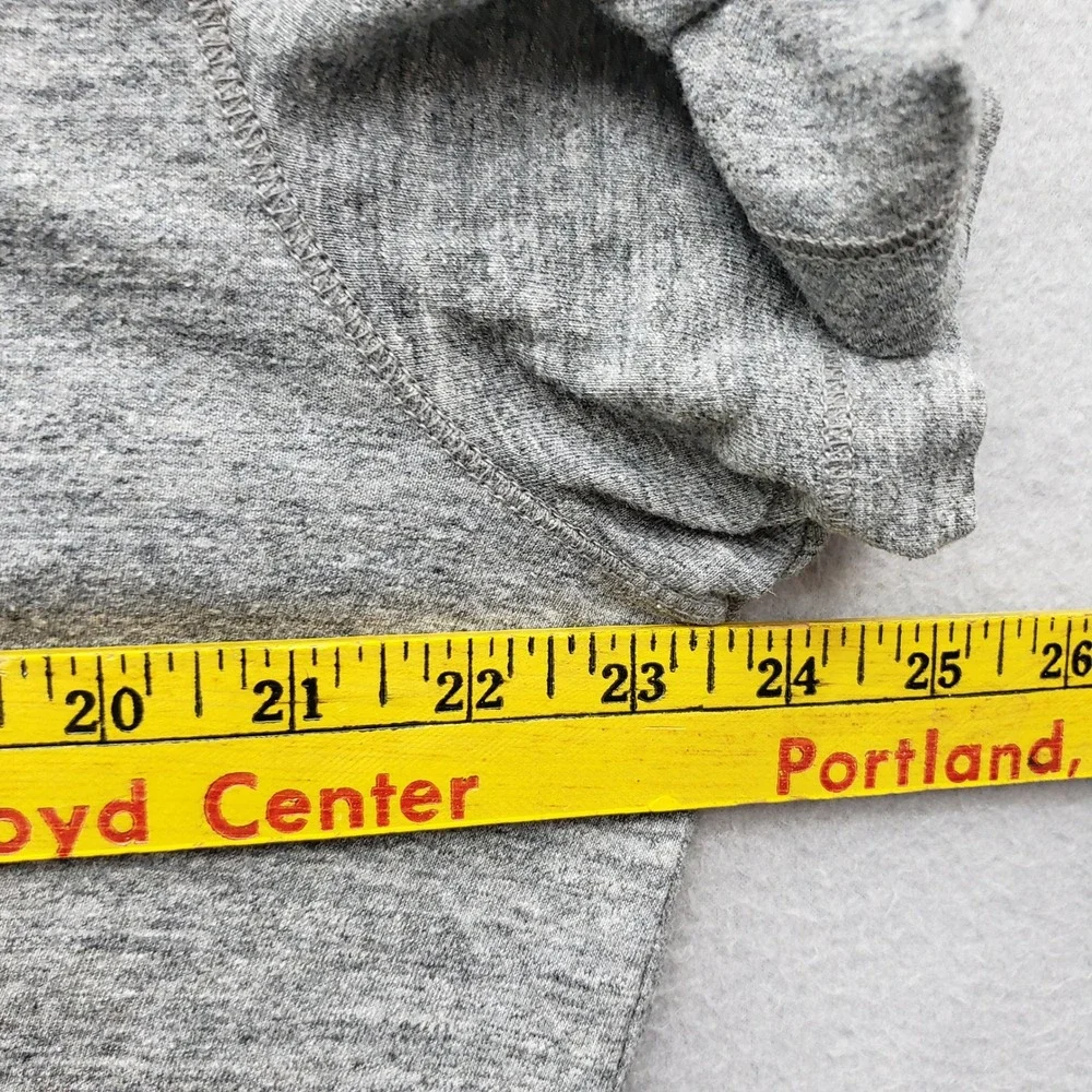 American Eagle Men's Legacy Tee Shirt Bird Logo Gray Minimalist Casual Basic L